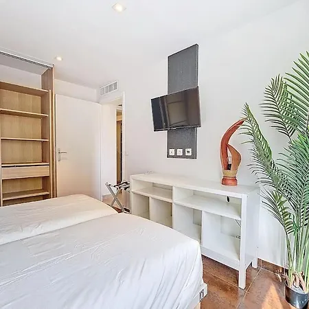 Apartment La Paix 2 5 Minutes Palais Et Croisette Cannes
